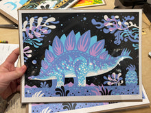 Four Eyes Illustration :: Stegosaurus - Archie's Press